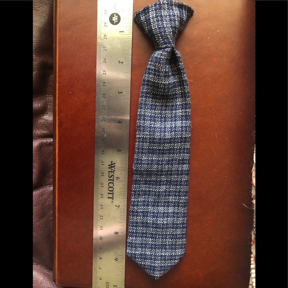 Child’s Clip On Tie Gray and Blue